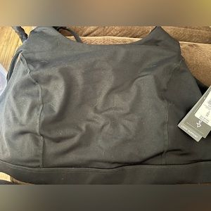 Torrid 5x black sports bra new with tags